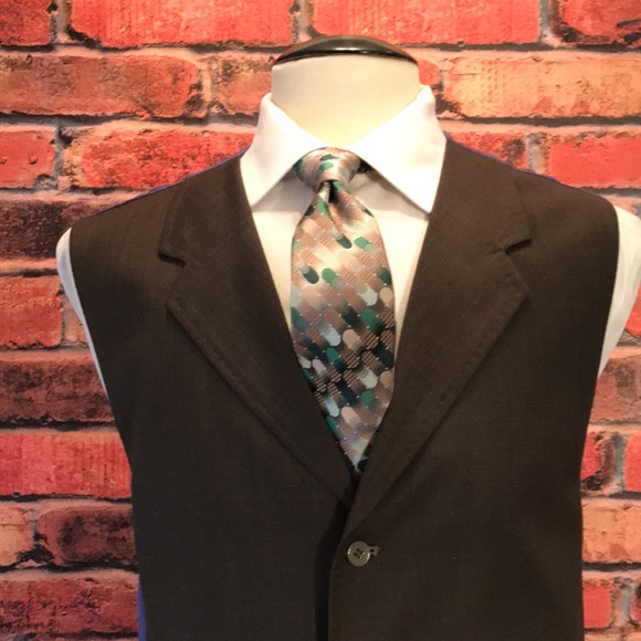 Extrema Dress Vest - Picture 3 of 17